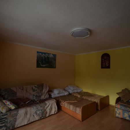 Pod Modrzewiem Mieszkania Wakacyjne Duszniki Zdrój Esterno foto