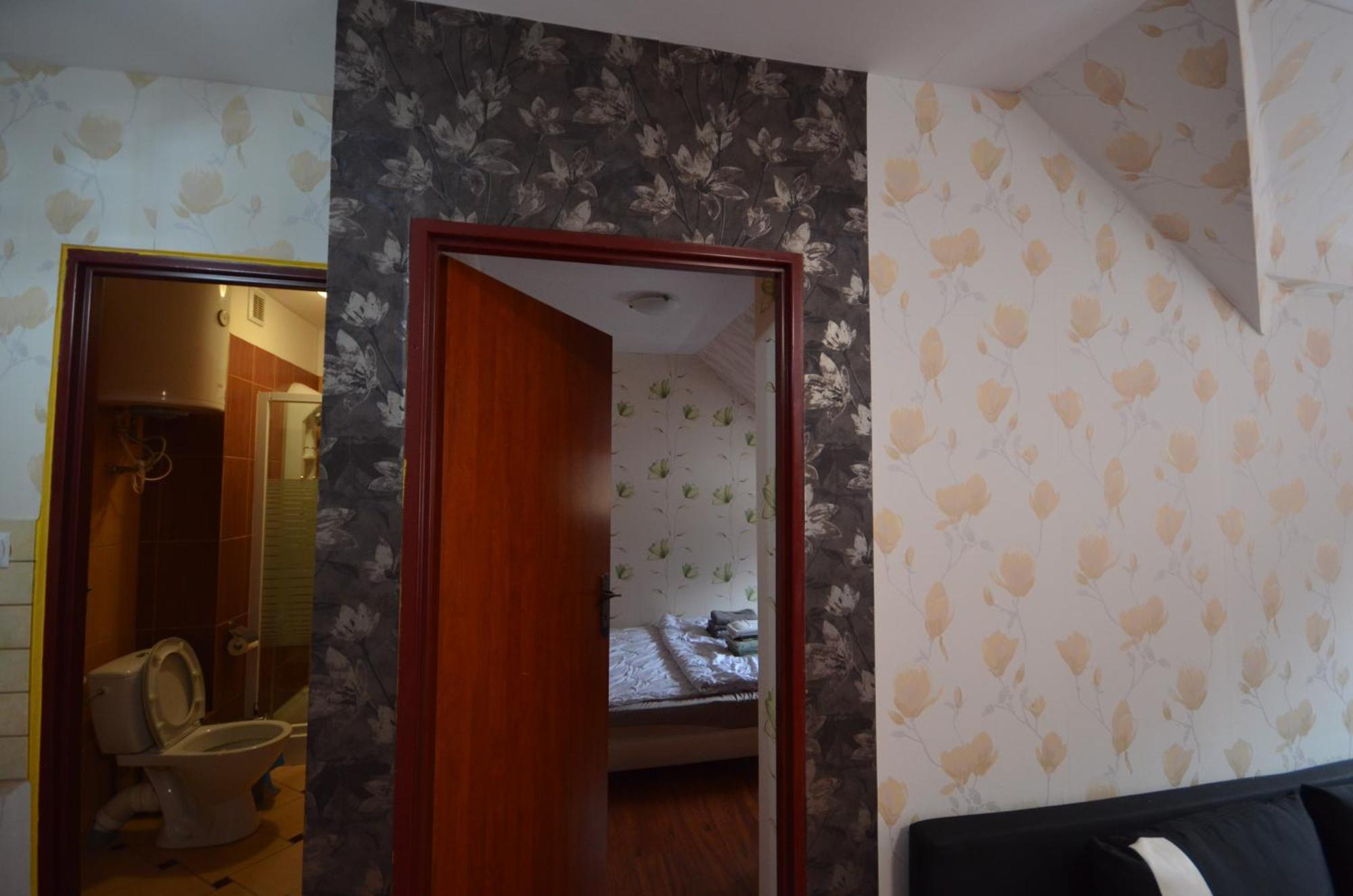 Pod Modrzewiem Mieszkania Wakacyjne Duszniki Zdrój Esterno foto